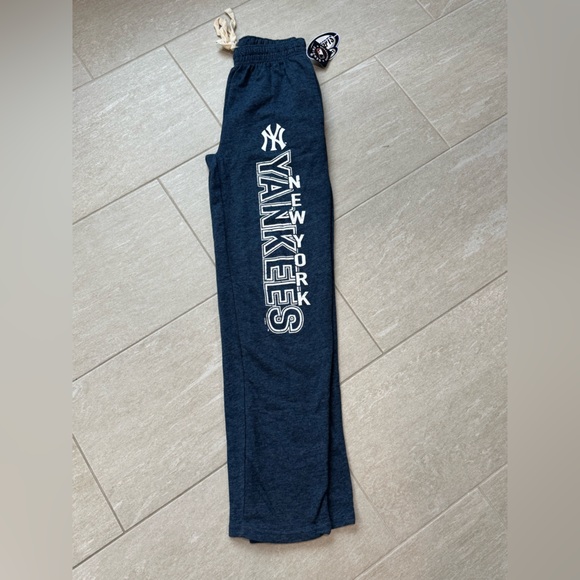 ⚾️🆕Yankees Sweatpants, Small⚾️ - Picture 1 of 9